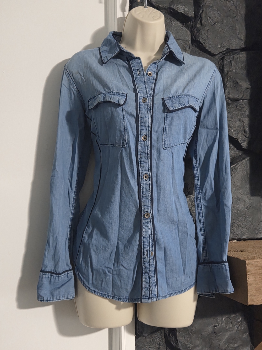 Lee Light Blue Denim Shirt - Riders Shape Illusions